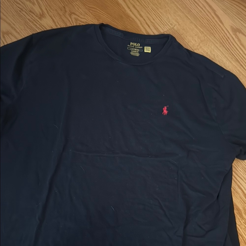 Men’s black polo tshirt